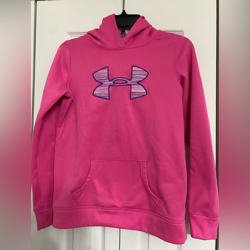Pink Under Armour YLG Loose fit